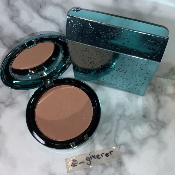 GOLDEN Alluring Aquatic Bronzer MAC Bronzing Powder - Picture 4 of 17